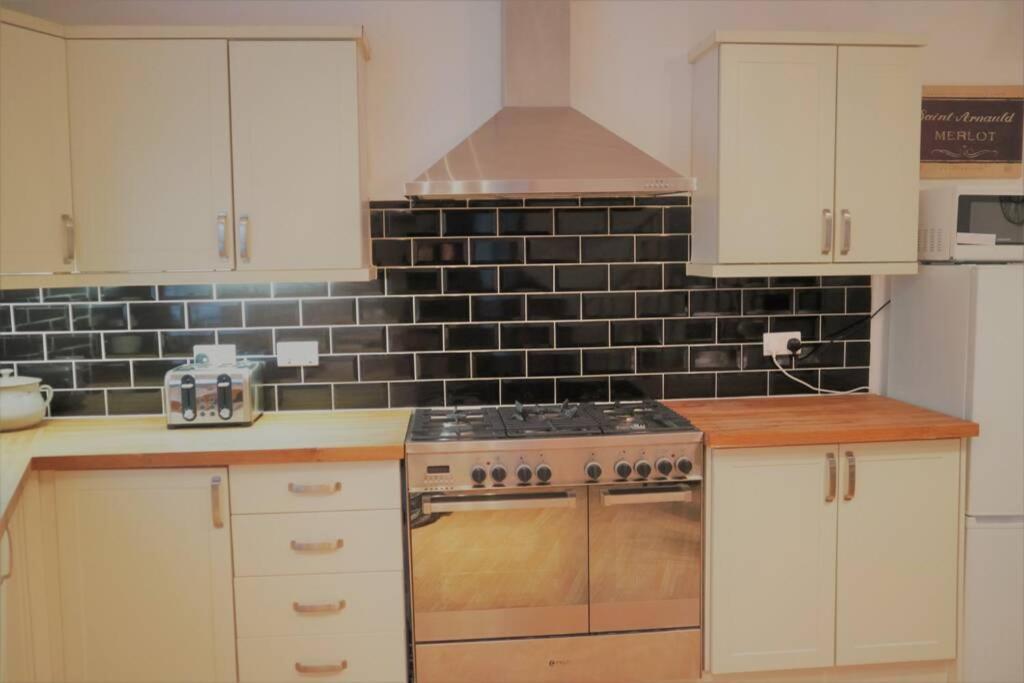 Mews Cottage Harrogate Exterior foto