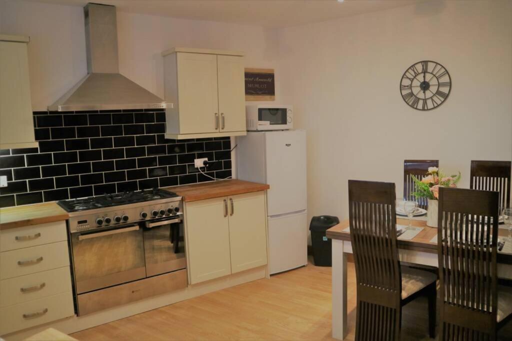 Mews Cottage Harrogate Exterior foto